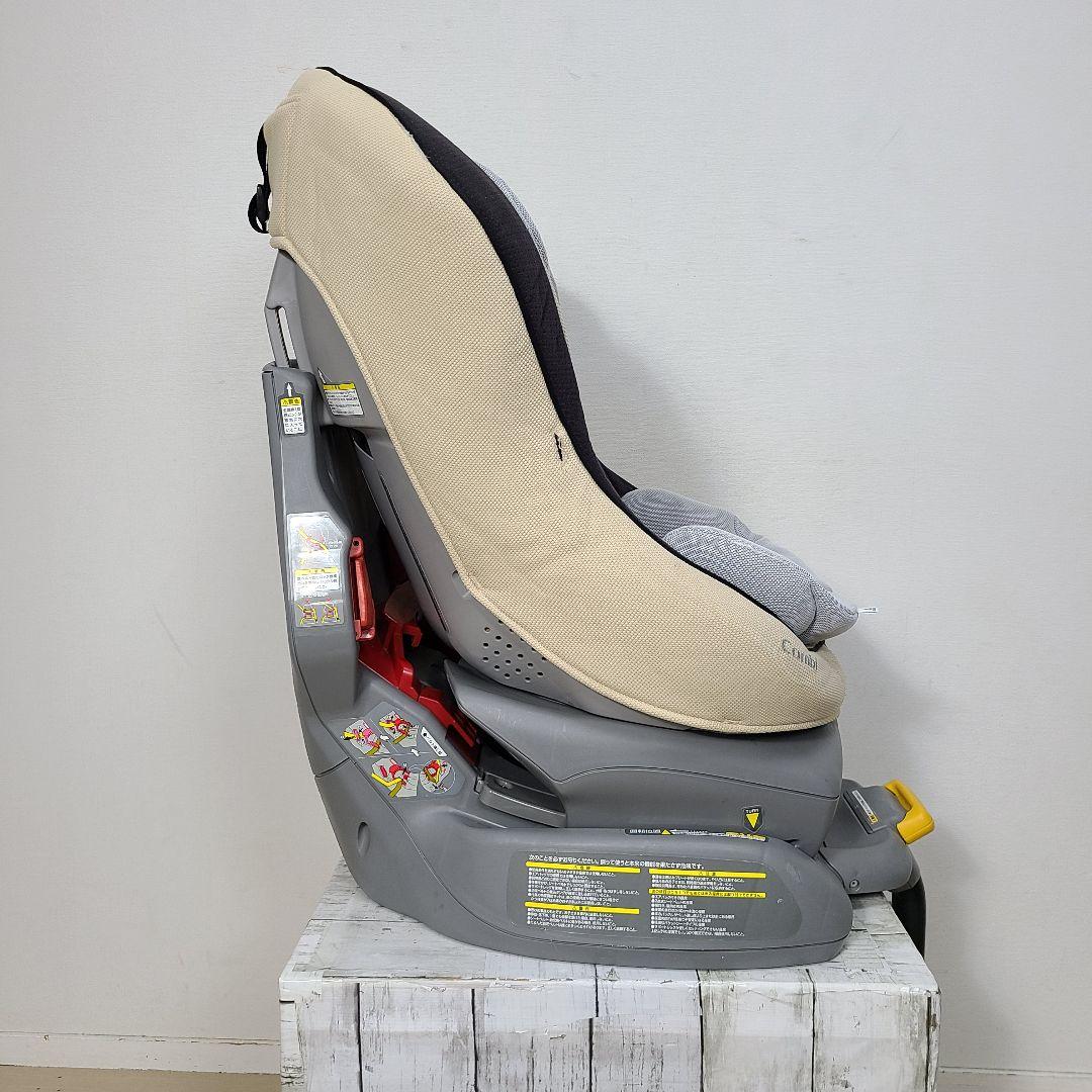 み*♪様 チャイルドシート　新生児から4才　ジュニアシート　コンビ