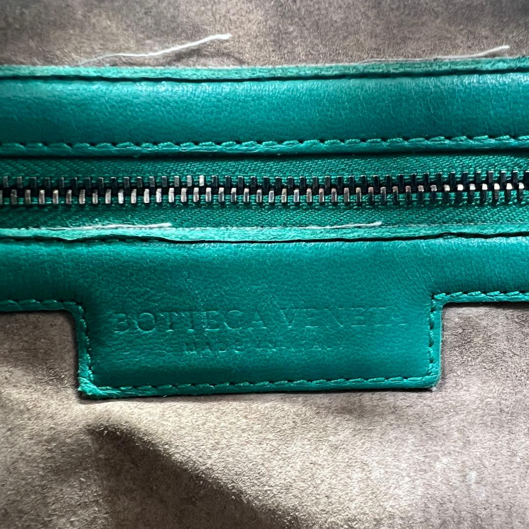 【極美品】ボッテガヴェネタ ノディーニ カメラバッグ イントレチャート 袋付き