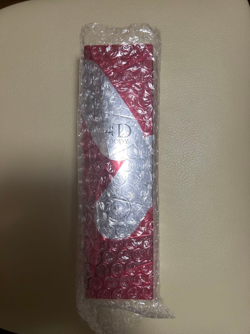 4D ボディクリーム 230g 日本製(お届けは2枚目の状態)