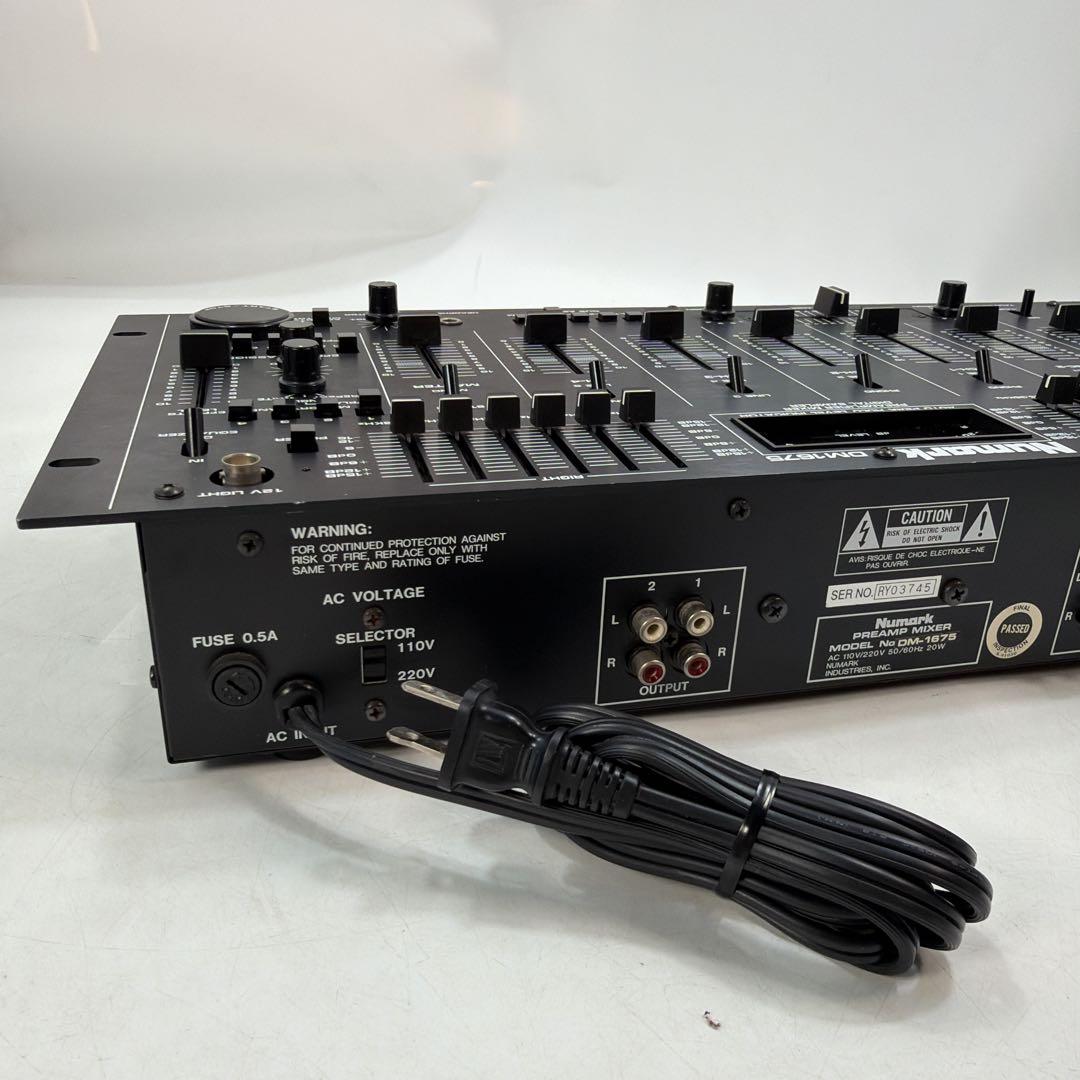 Numark DM1675 高性能4ch サンプラー搭載 DJミキサー