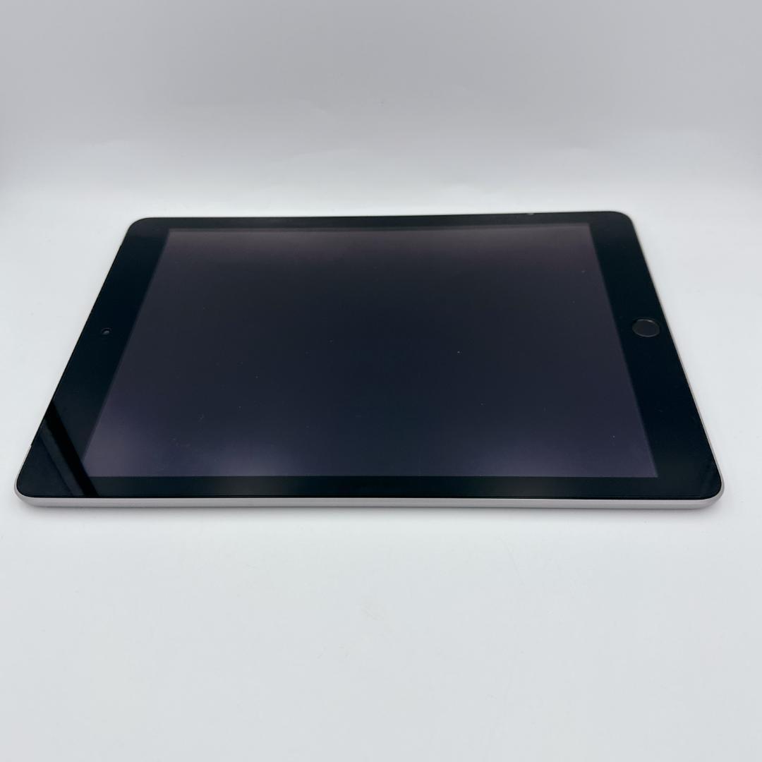 【美品】iPad 5 SIMフリー 32GB スペースグレイ 本体のみ