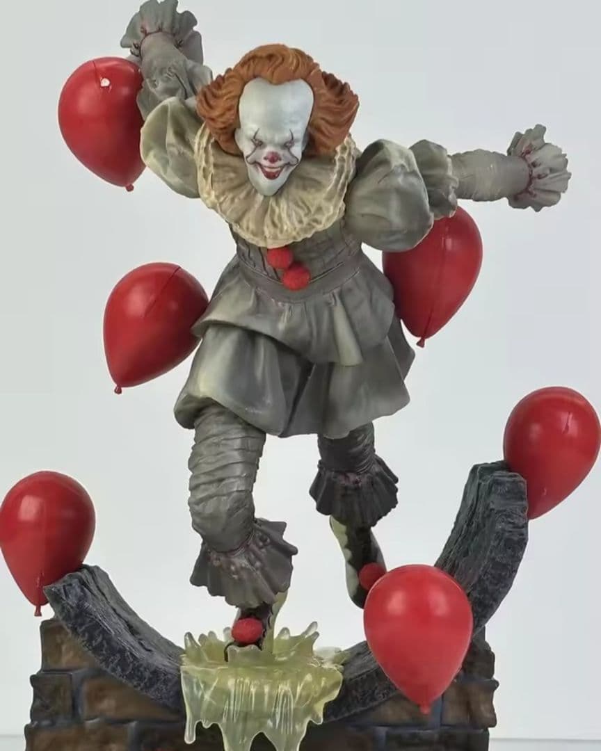 It　ペニーワイズ　フィギュア　エクストラヘッド付き