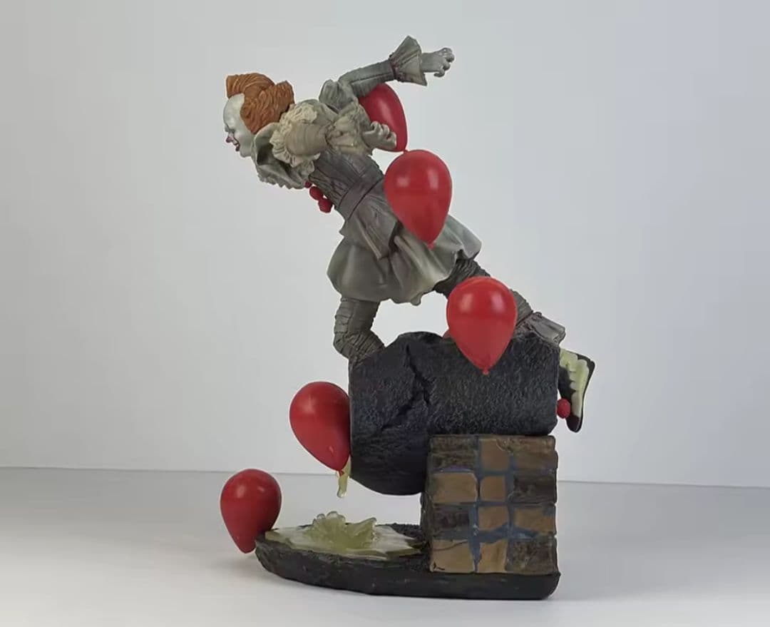 It　ペニーワイズ　フィギュア　エクストラヘッド付き