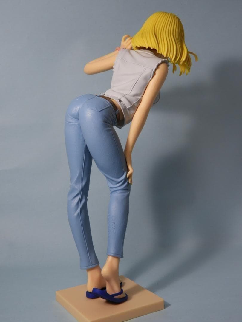 【新品】ドラゴンボール　GLITTER&GLAMOURS 人造人間18号 全2種