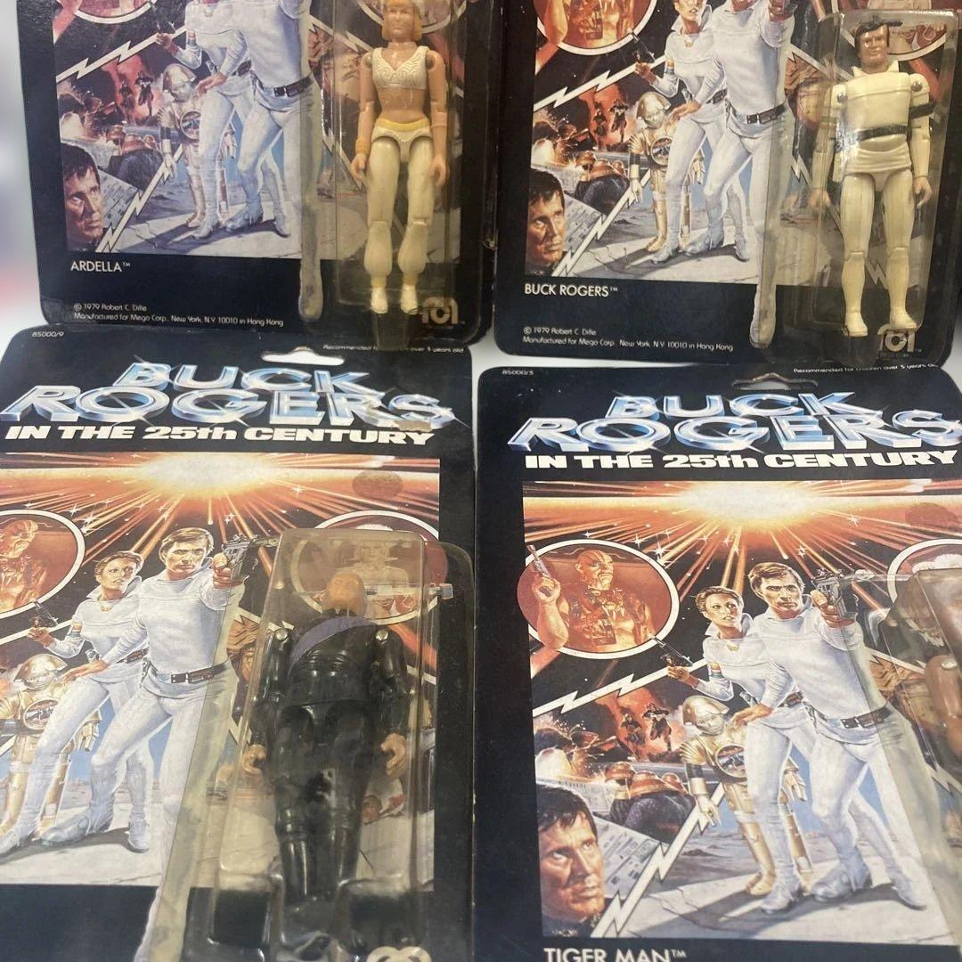 1979年バックロジャースの新品未開封のフィギュア9体セットです。