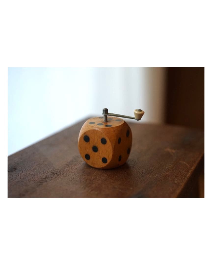 MARLUX社 ペッパーミル 胡椒挽き 木製 サイコロ（フランス）