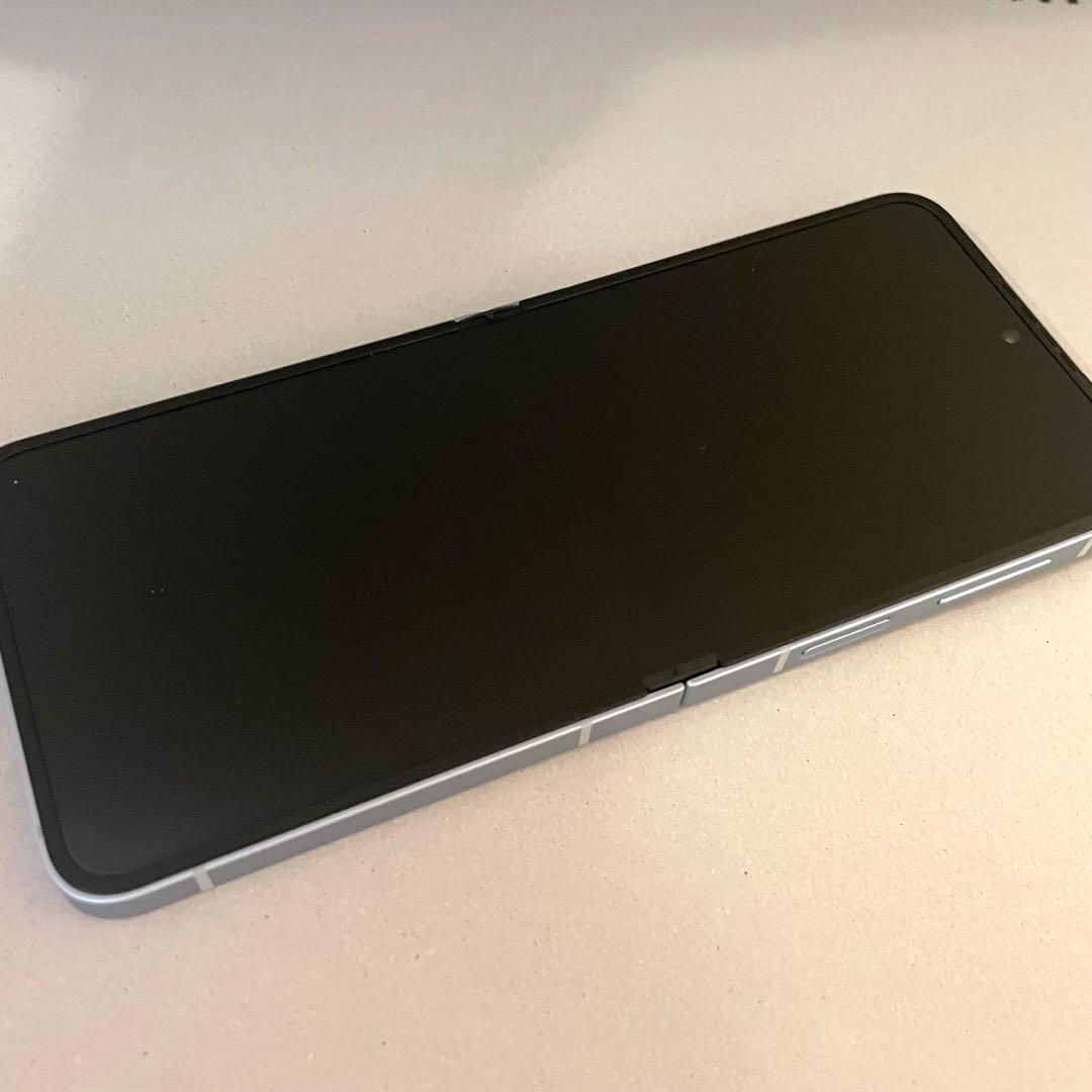 【極美品】zflip6 本体 国内版