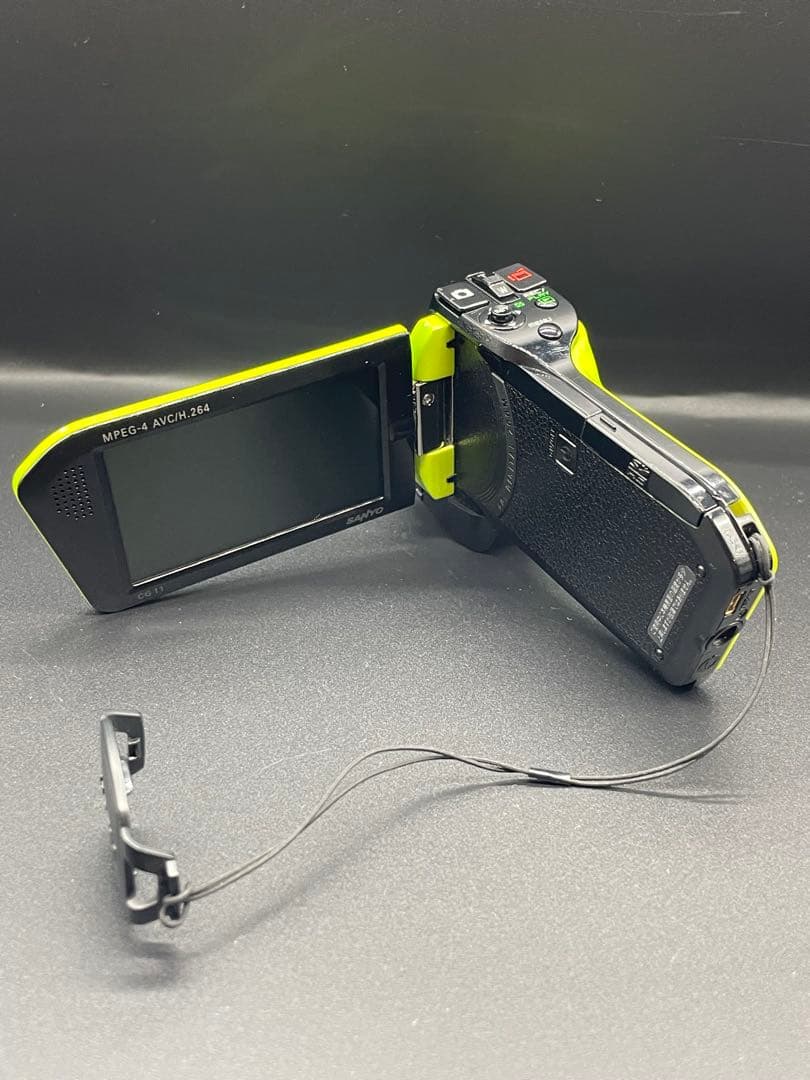 SANYO XACTI DMX-CG11 デジタルムービーカメラ グリーン