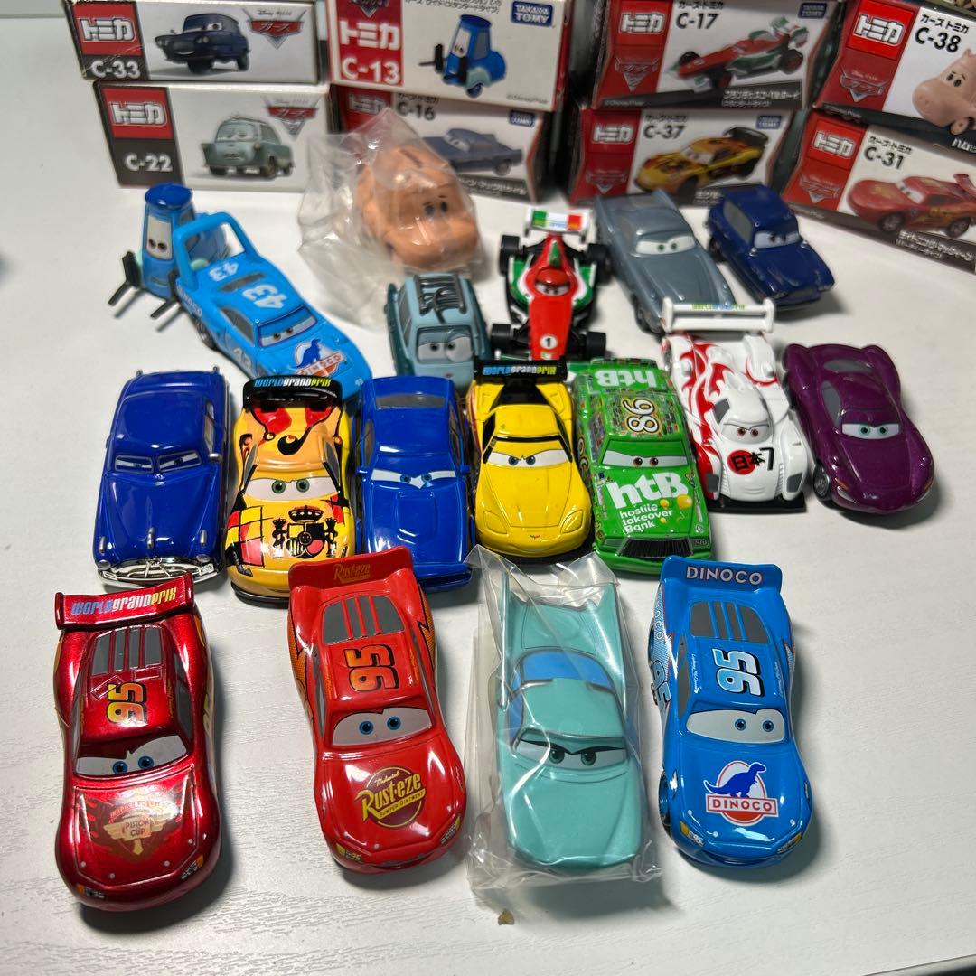 カーズ ミニカー ライトニング・マックィーン 約60台セット￼