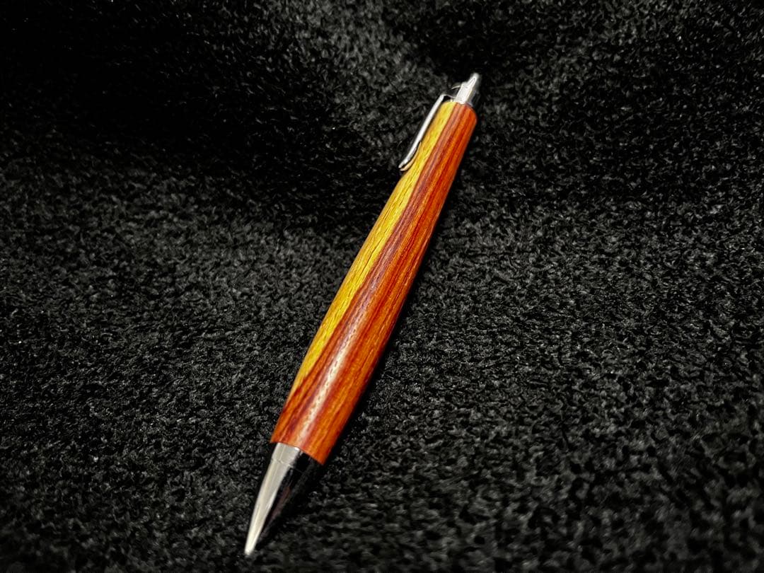 チューリップウッド　木軸シャープペンシル