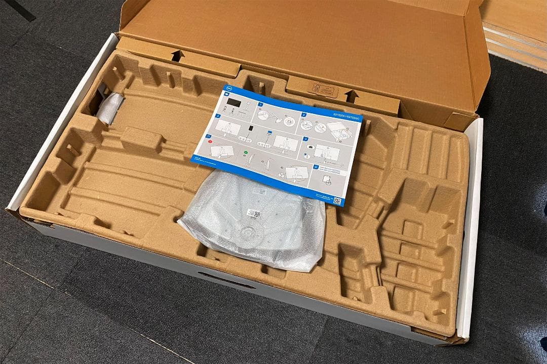 Dell S2722QC 27インチ 4K UHD USB-C IPS モニター