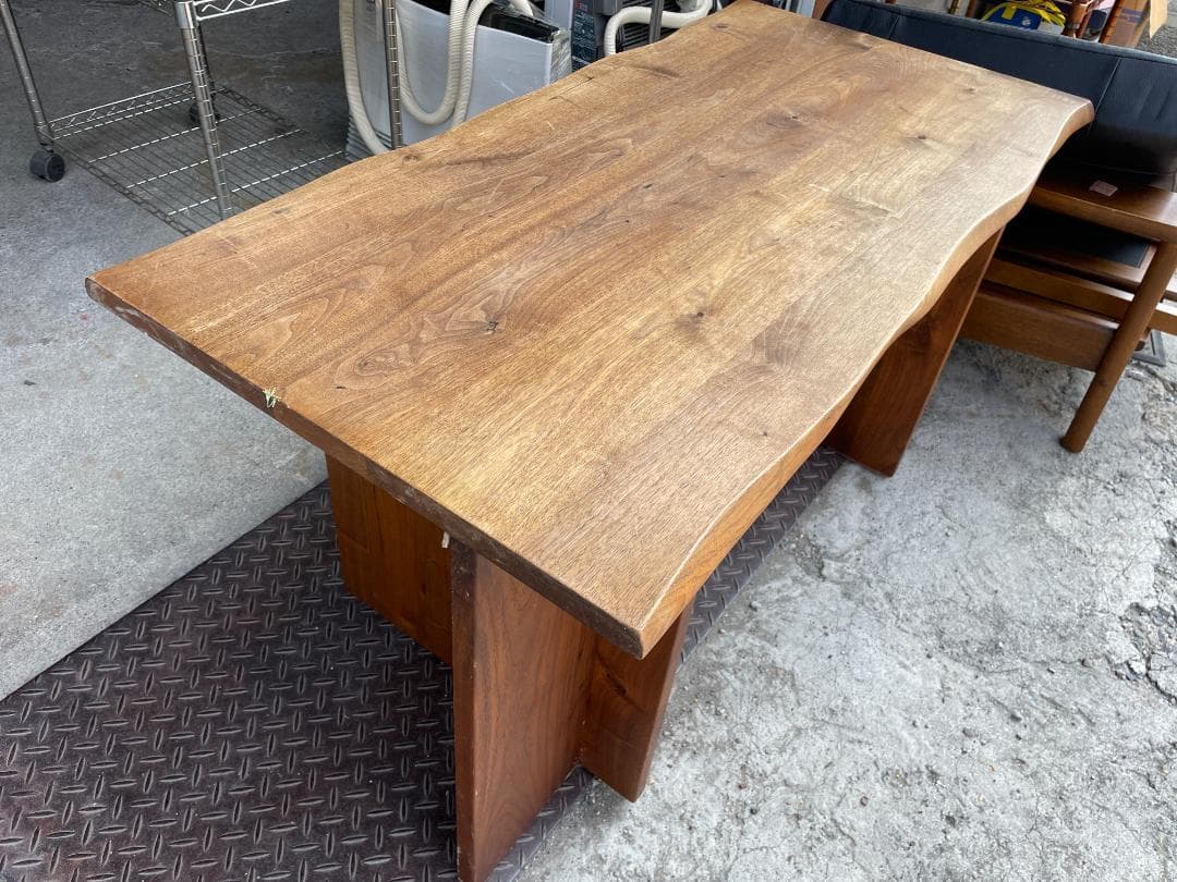 ★状態〇★ 高級 家具 丸庄 テスタ リビングテーブル ウォールナット 天然木