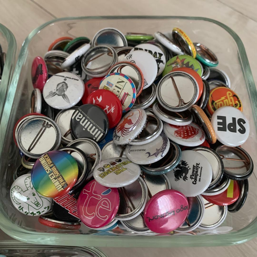 RSR バッジ　ライジングサンロックフェス 缶バッジセット（900個以上）