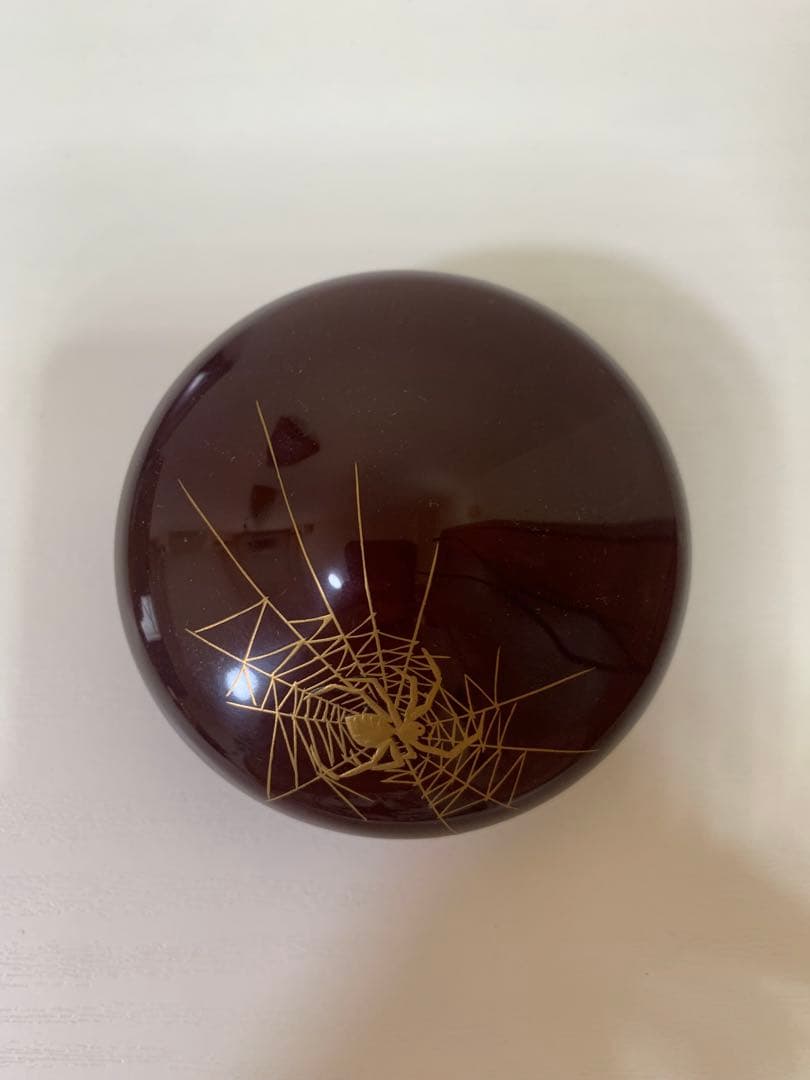 川瀬表完　蜘蛛蒔絵　宝珠香合　美品