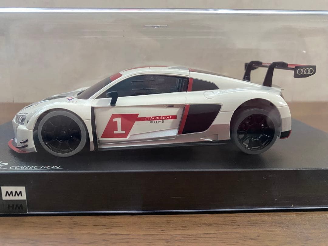 ミニッツ ASC アウディ R8 LMS 2015 White