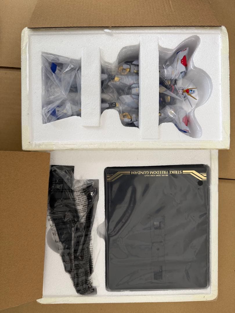 メタルビルド　ストライクフリーダムガンダム SOUL BLUE Ver.