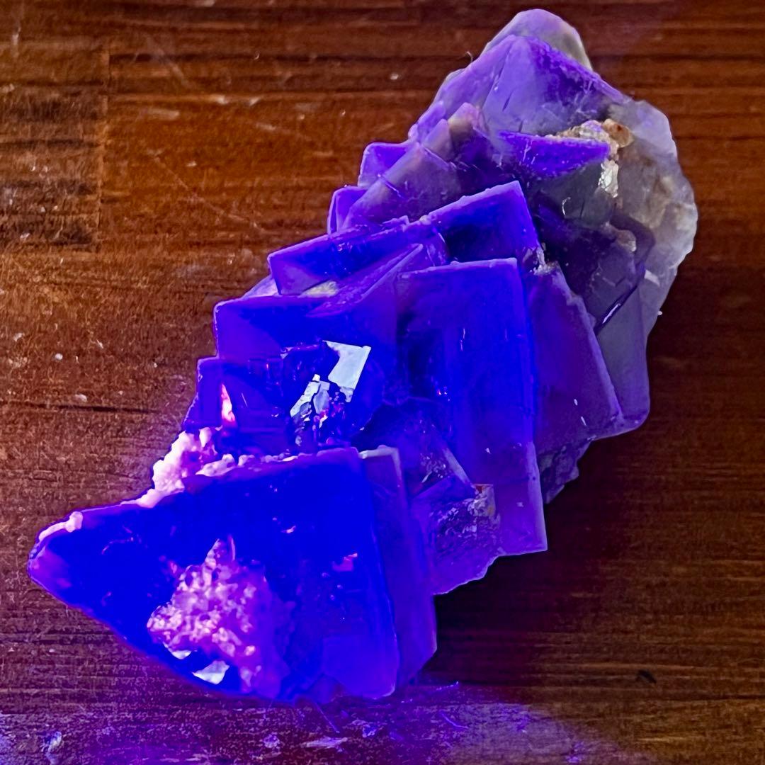 美品 フローライト グレー 半透明 561.25ct 一点物 蛍石 原石 鑑賞石