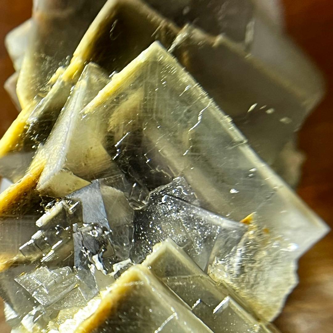 美品 フローライト グレー 半透明 561.25ct 一点物 蛍石 原石 鑑賞石