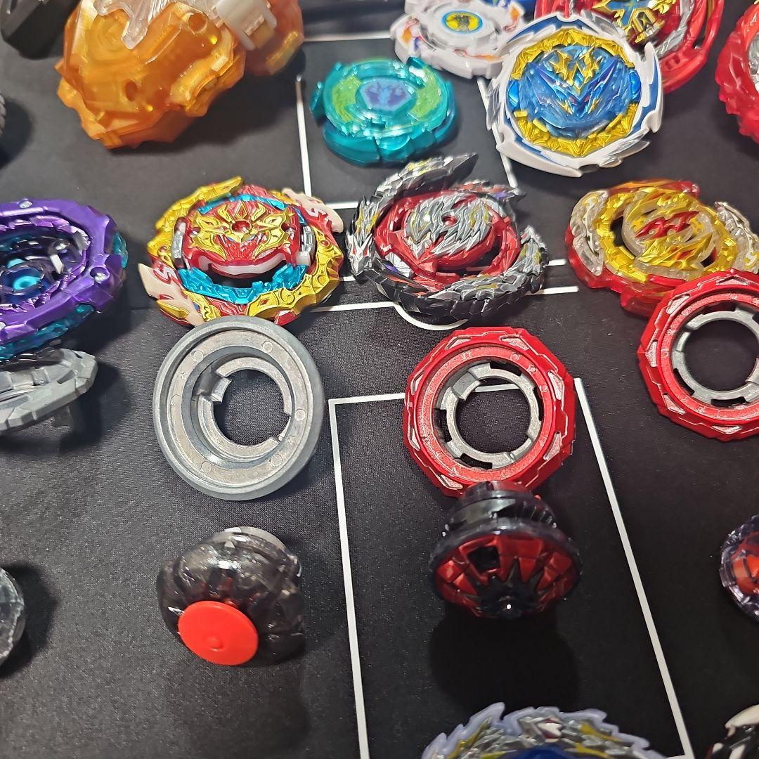 【引退品】ベイブレードバースト ロアバハムート/ダイナマイトベリアル聖王ver等