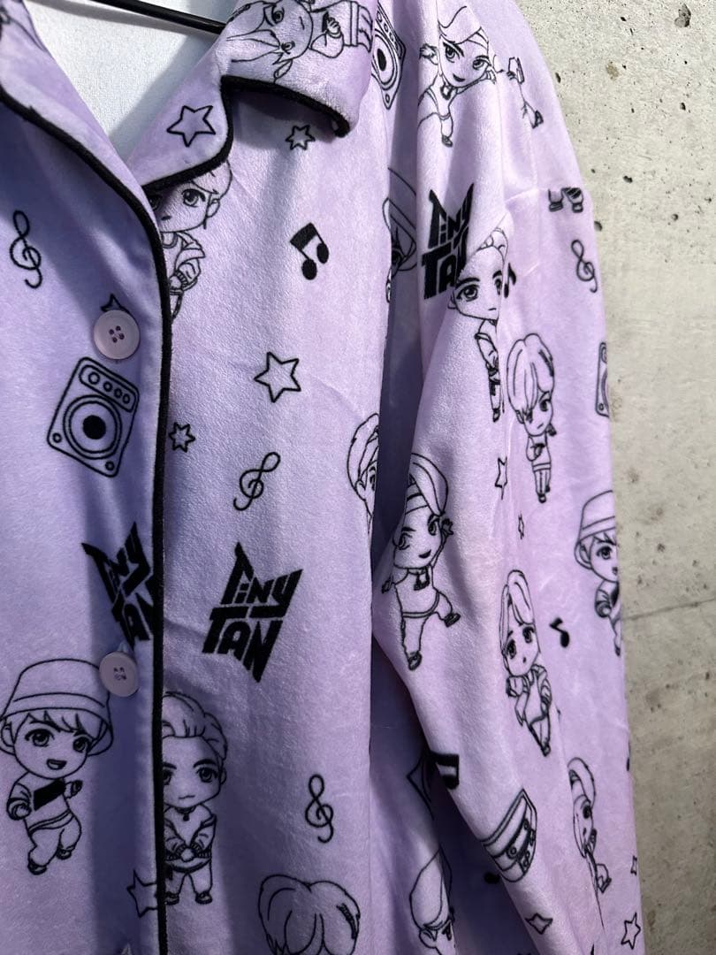 BTS TinyTAN パジャマ　セットアップ　タイニータン