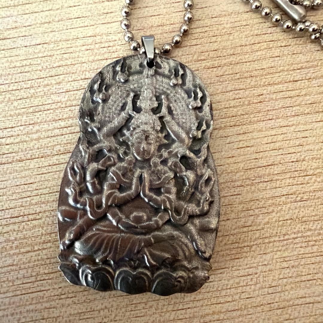 [希少]57gギベオン隕石ペンダント(宝石鑑別書付き)