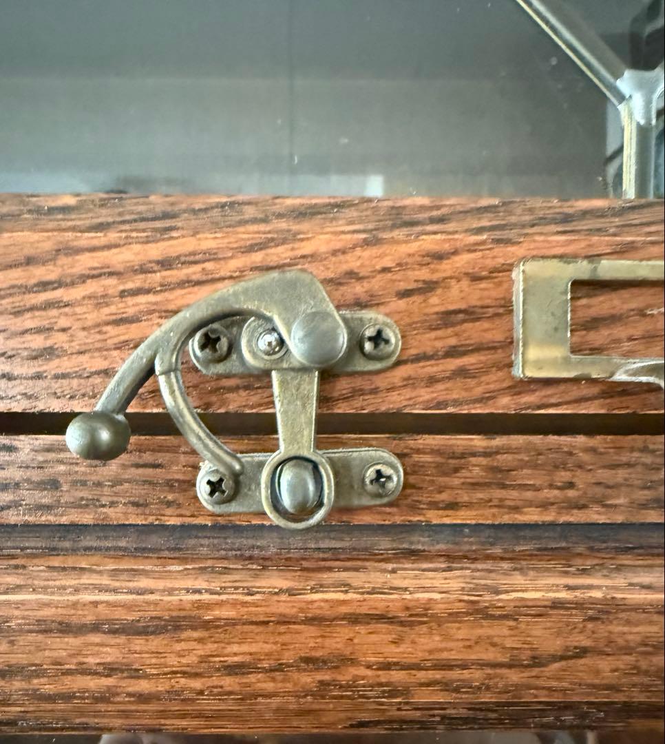 木製ガラス扉付き4段キャビネット ブックシェルフ