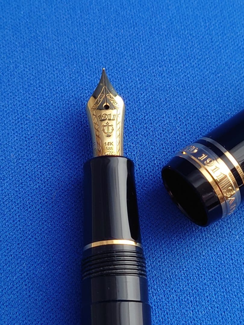 セーラー万年筆 プロフィットスタンダード万年筆 ブラック F(細字)