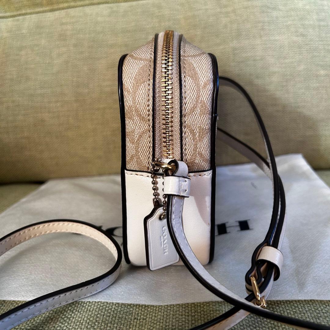 シグネチャー　COACH コーチ　ショルダーバッグ　ミニショルダー　スマホバッグ