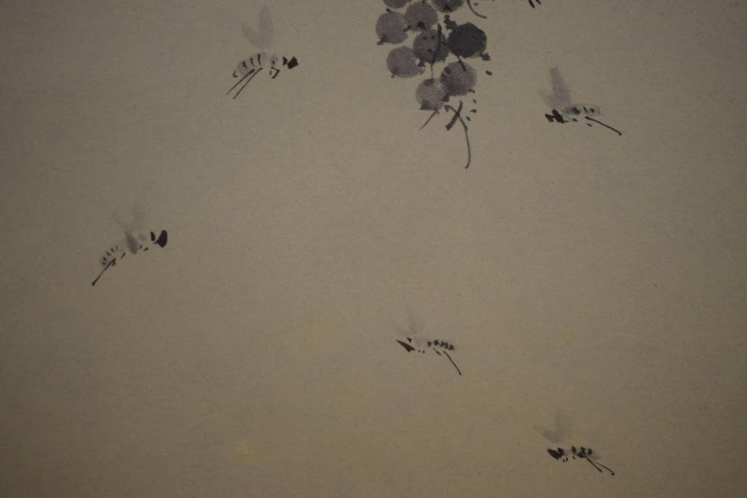 真作/萩原稲栄/葡萄蜂図/ブドウ図/桐共箱付/布袋屋掛軸HI-606