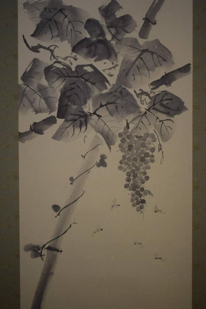 真作/萩原稲栄/葡萄蜂図/ブドウ図/桐共箱付/布袋屋掛軸HI-606