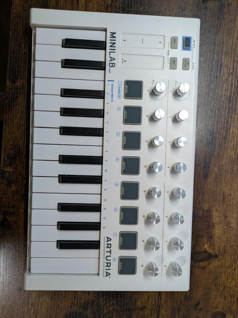 DTM・DAW ARTURIA MINILAB mk2 & Roland DP-10