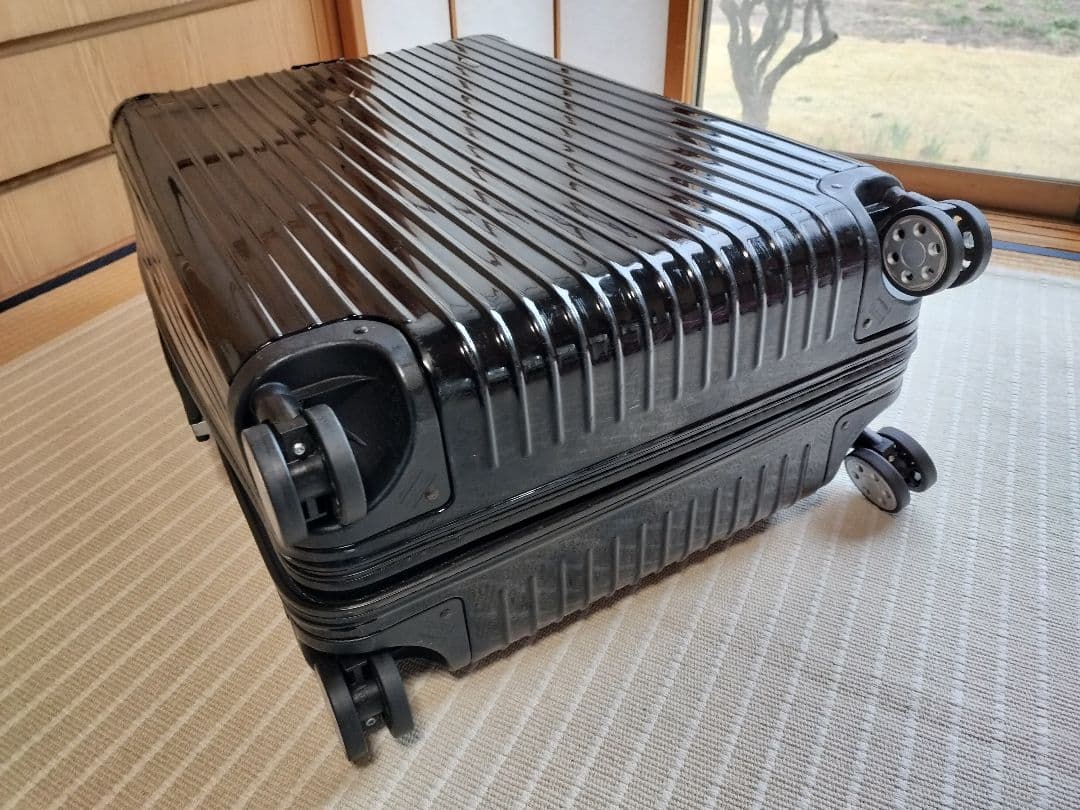 リモワ サルサ デラックス 104L