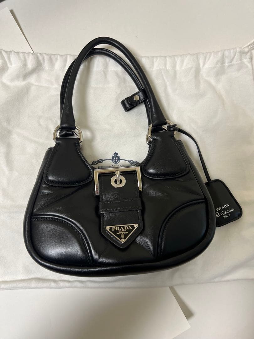 【未使用美品】PRADA ムーン パデッドナッパレザー ショルダーバッグ