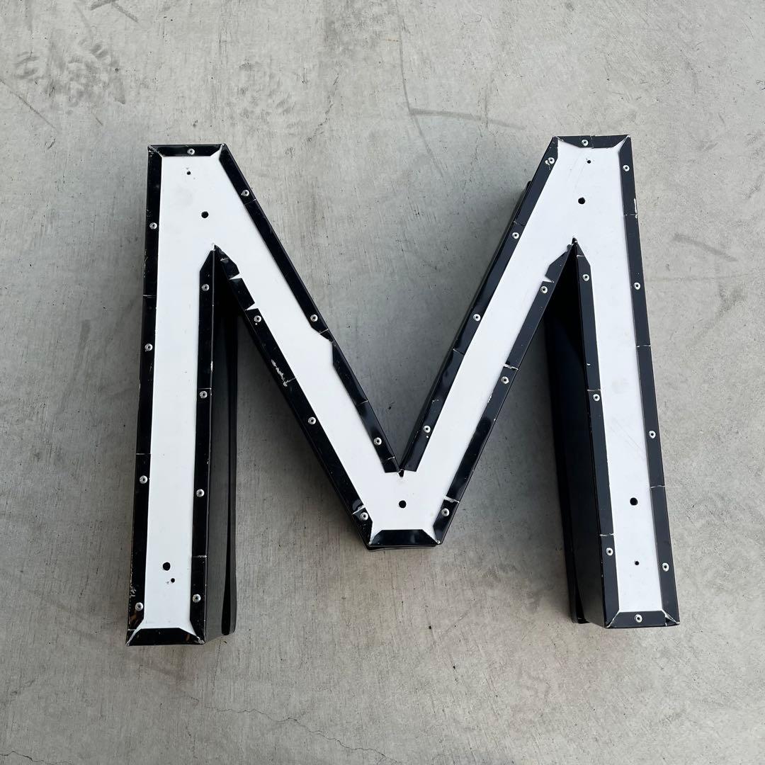 M 看板 アルファベット レターサイン 文字 アメリカ ビンテージ アンティーク