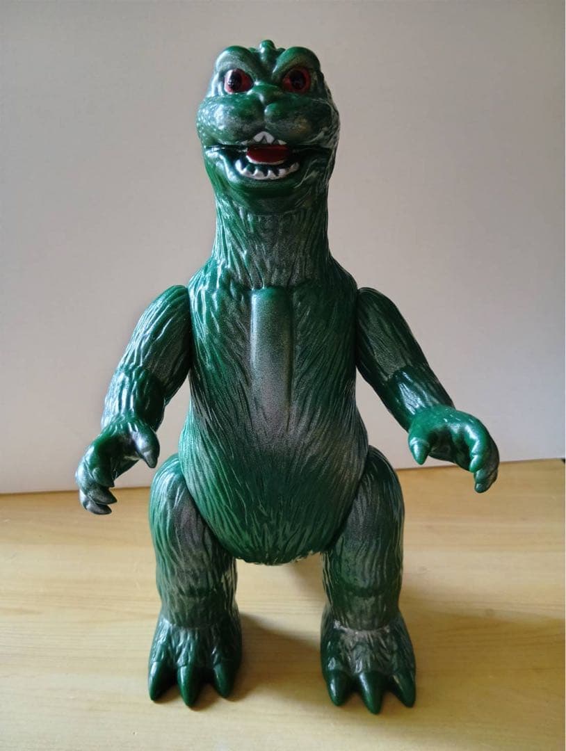 M1号 ゴジラ フィギュア