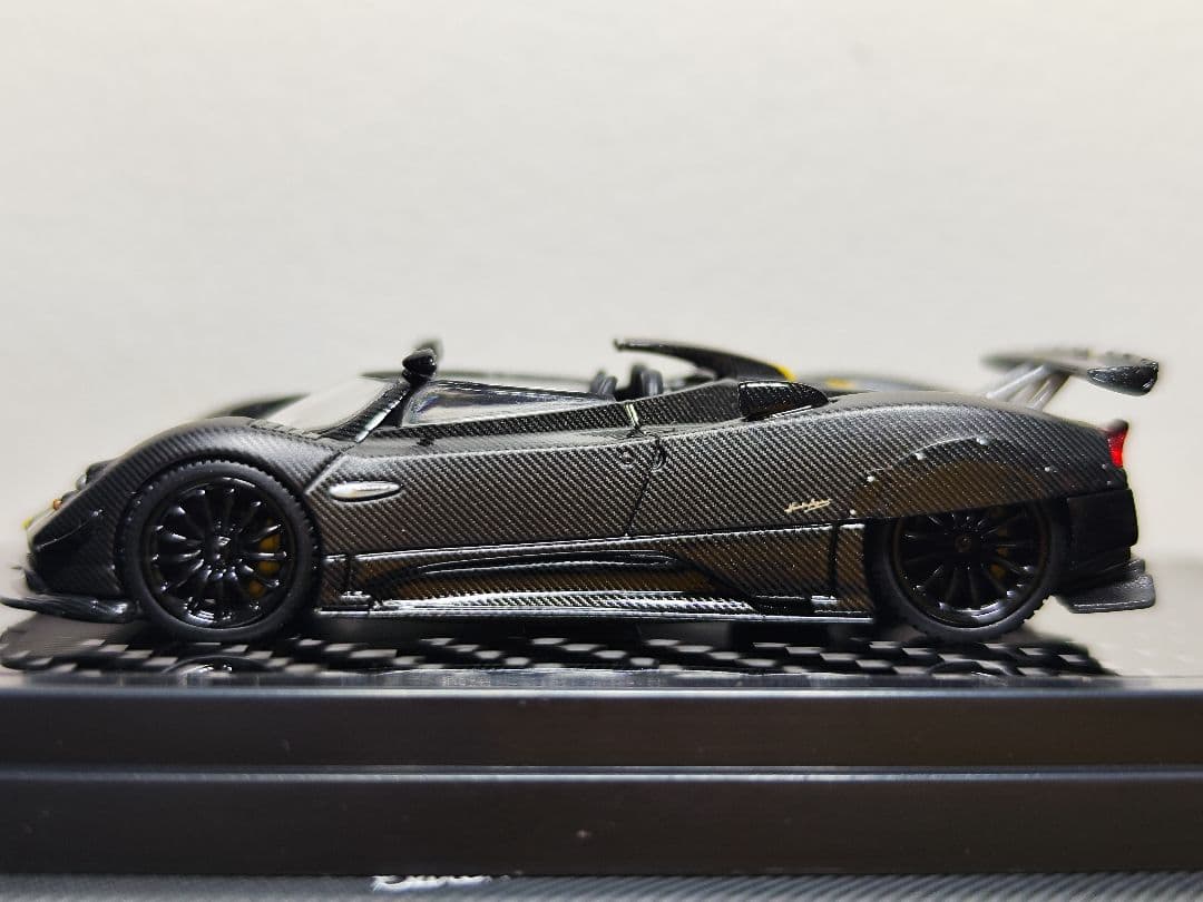 LCDモデル 1/64 PAGANI ZONDA ゾンダ HP バルケッタ