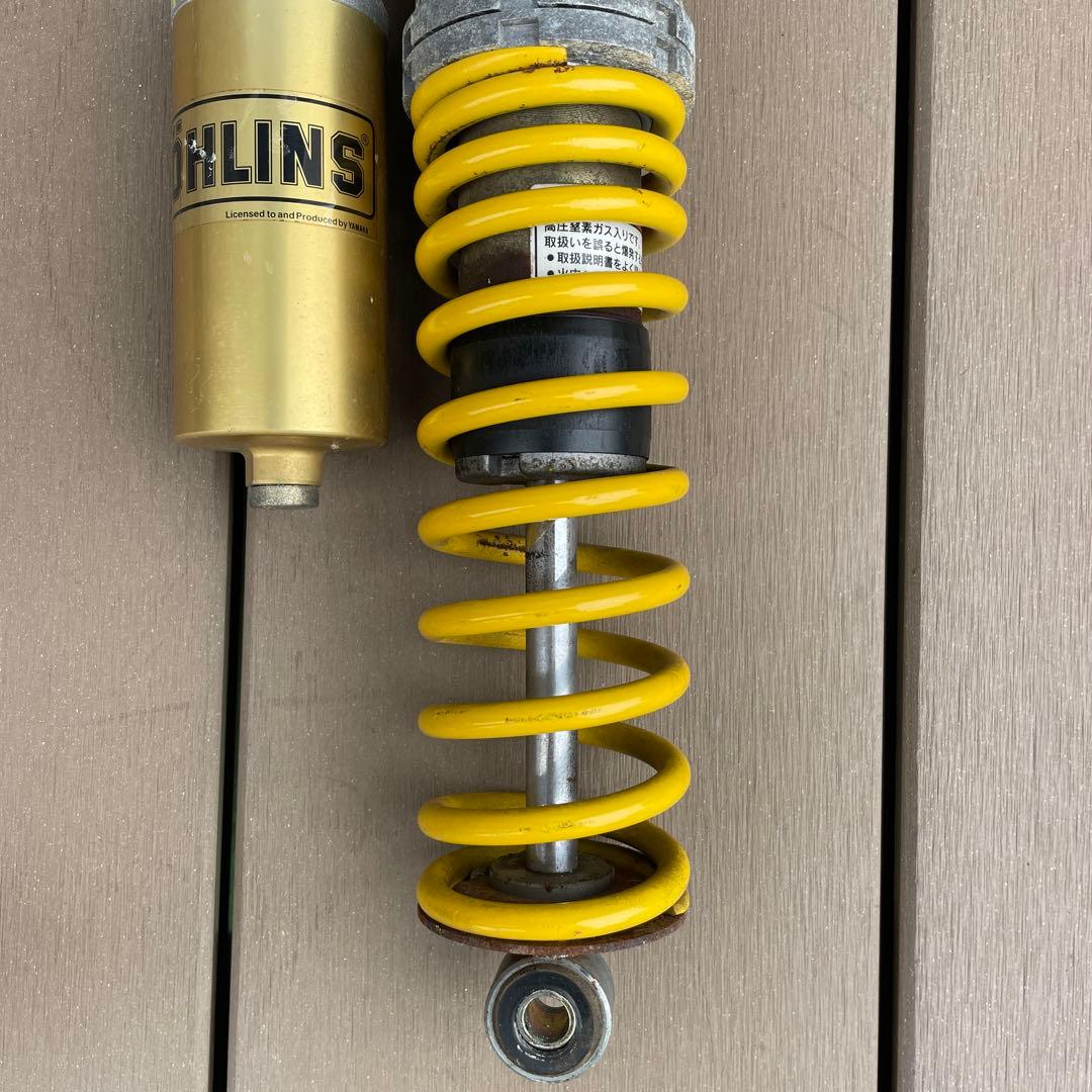 ヤマハ XJR400？ オーリンズ リアサスペンション
