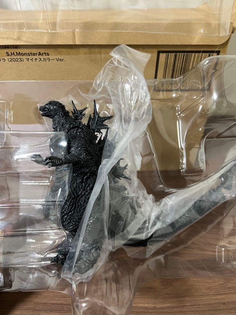 S.H.MonsterArts ゴジラ　マイナスカラー モンスターアーツ