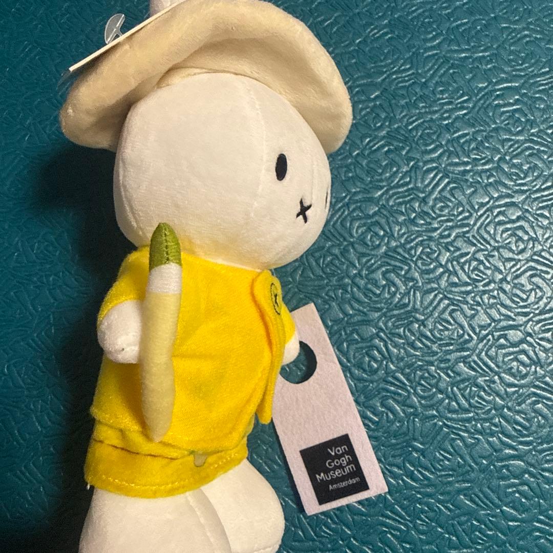「日本未発売（オランダ・ゴッホ美術館限定）」ミッフィー　ひまわり