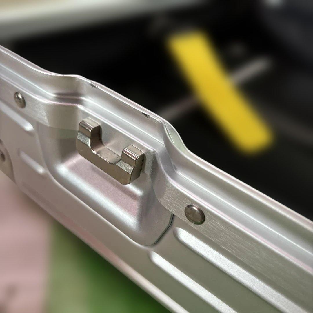 Innovator アルミキャリーケース36L