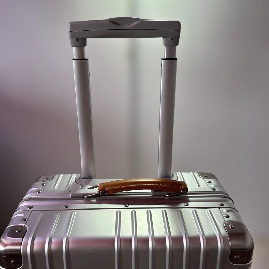 Innovator アルミキャリーケース36L