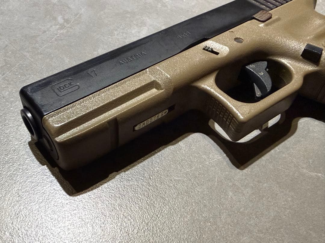 東京マルイ　ガスガン　グロック