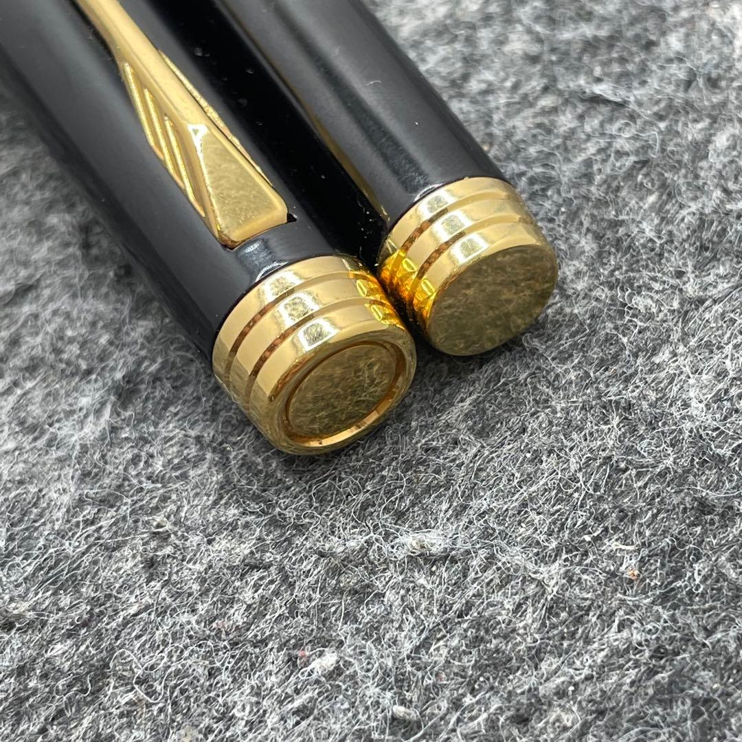 PE1167□パーカー プリミエ 万年筆 ブラックラッカー 箱付き 18K