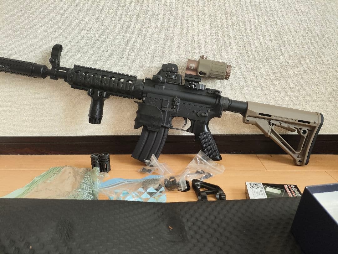 次世代電動ガン マガジン付き