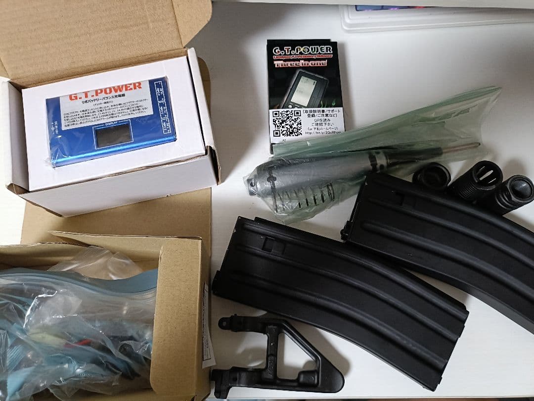 次世代電動ガン マガジン付き