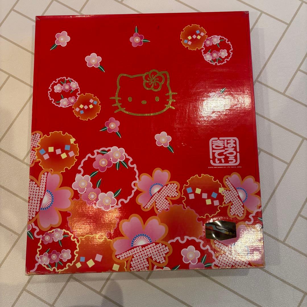 【美品】ハローキティ 七五三 着物セット平成レトロ　足袋付きイエロー3歳