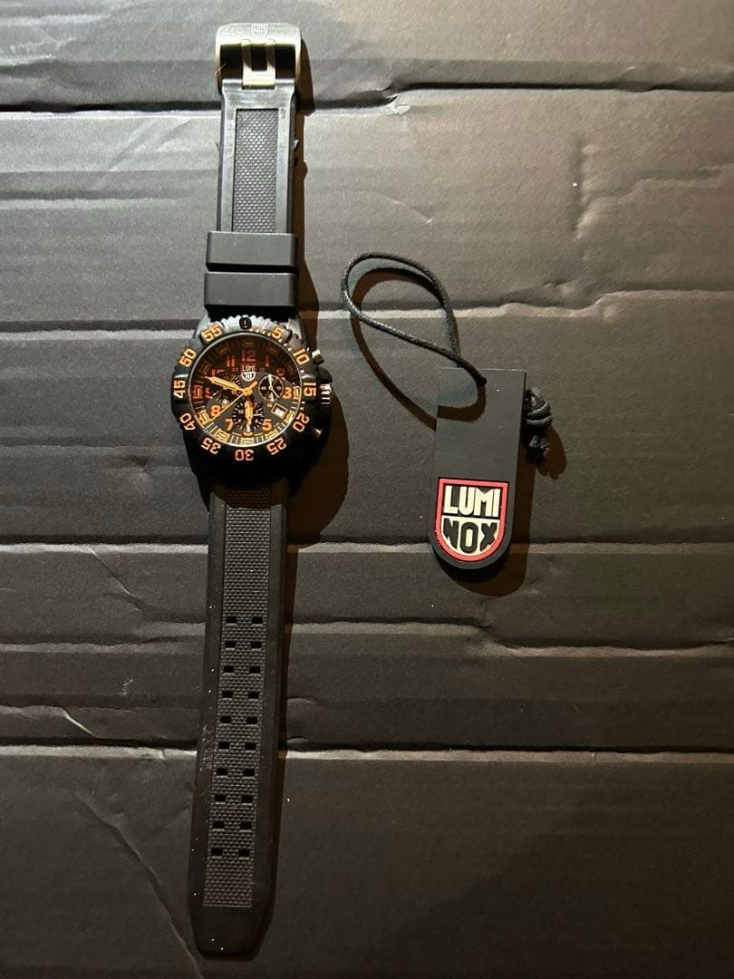 ルミノックス　かラーマーク　Luminox 3080シリーズ ブラック/オレンジ