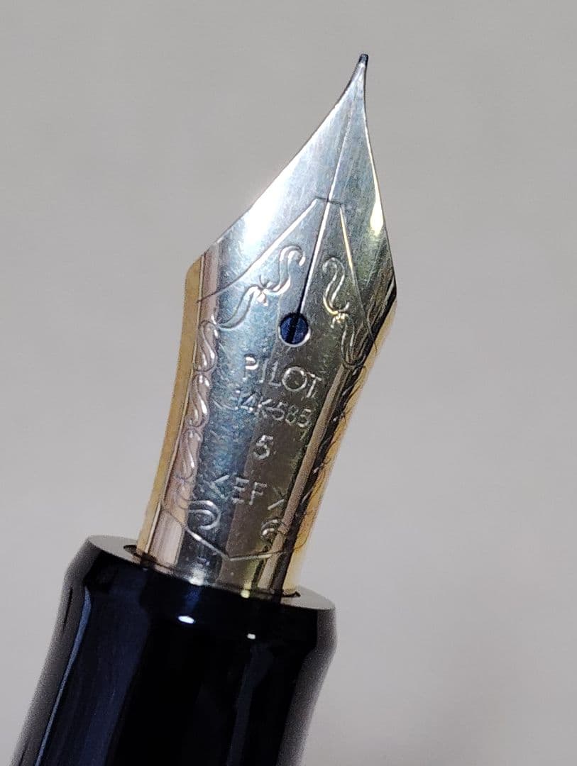 万年筆　パイロット　カスタム67　14K-585 EF　CUSTOM67