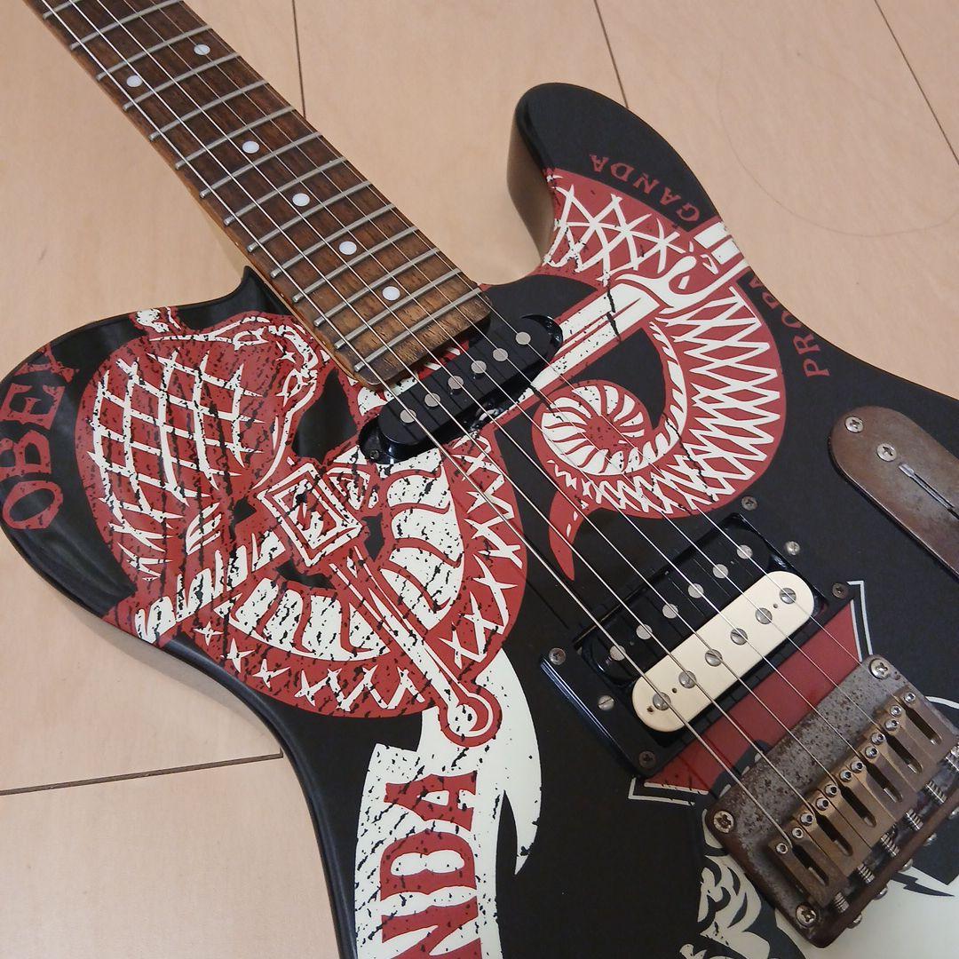 SquierテレキャスターOBEYPROPAGANDA Bare Knuckle