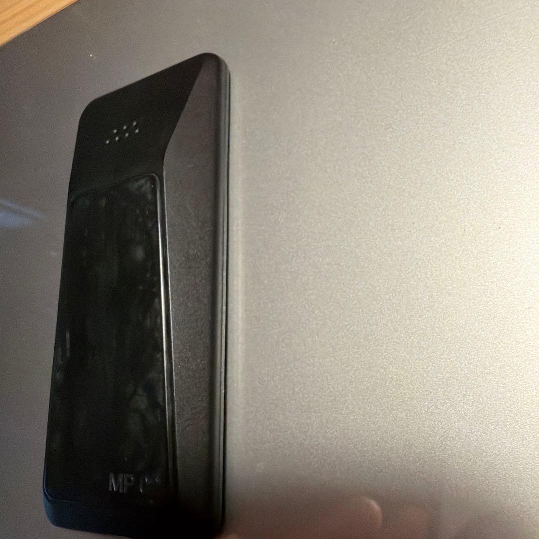 携帯電話本体 Punkt mo02